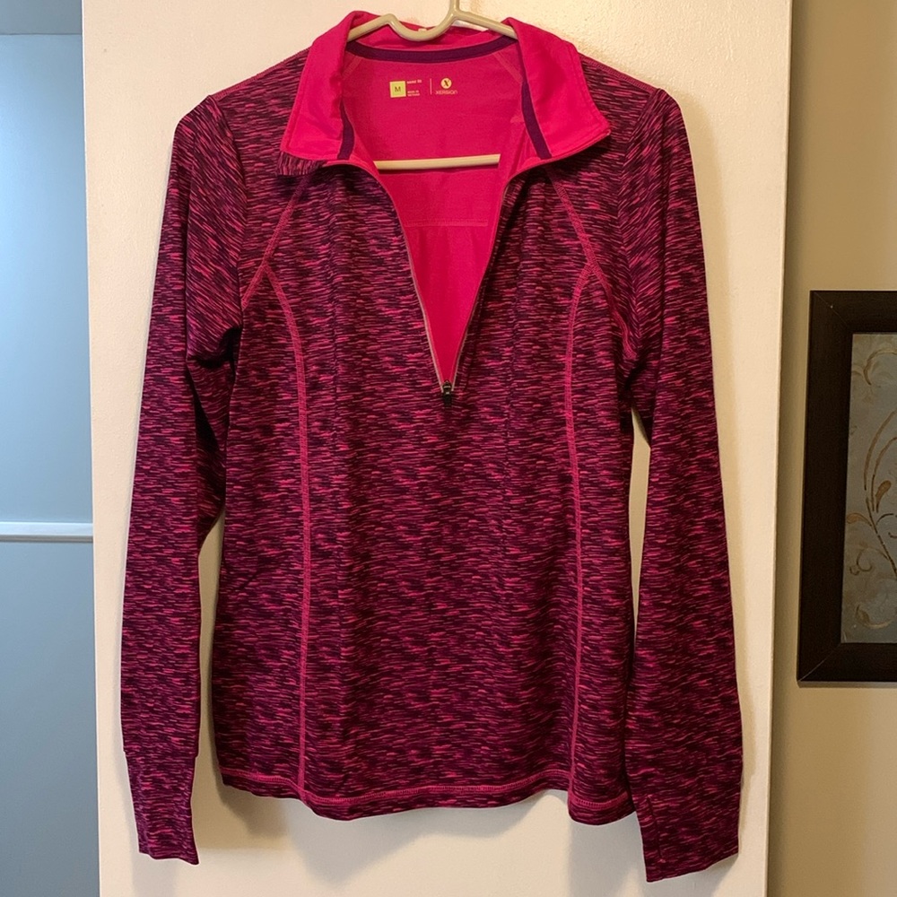 Women’s Xersion 1/4 zip long sleeve workout tee with thumb holes, size M